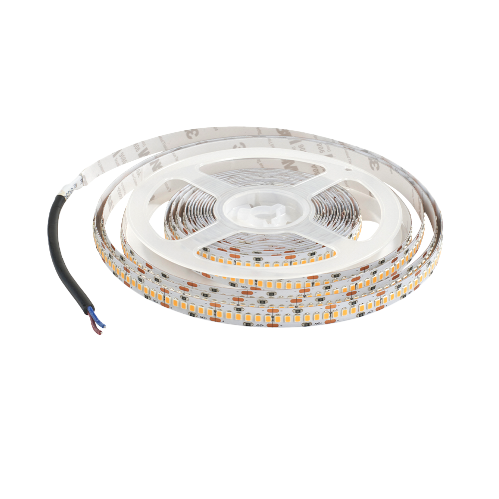 Tira LED de Sobreponer en Muro 19W Luz Cálida Illux
