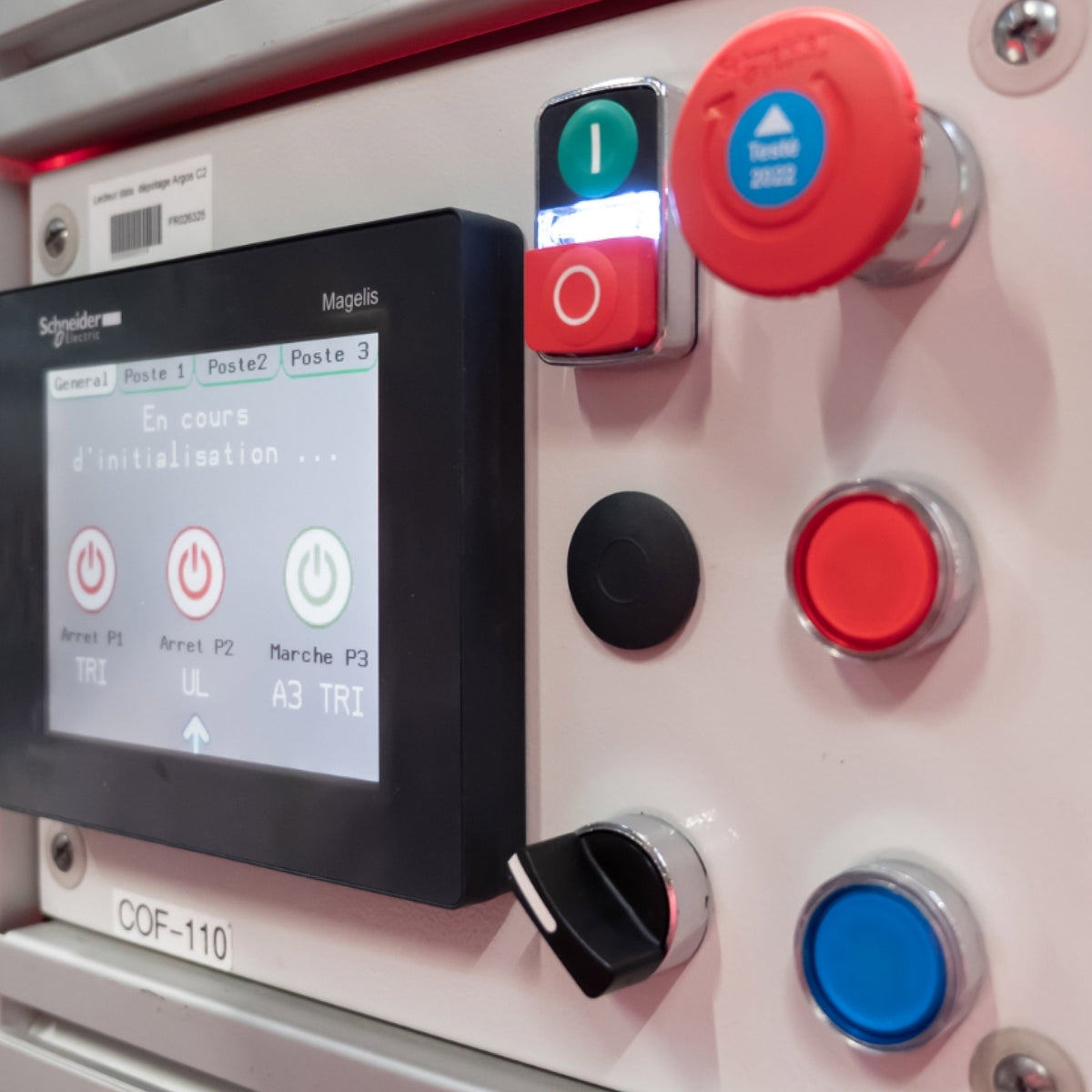 Pulsador Verde Luminoso Ø 22-Retorno Resorte Nivelado-250 V-1 Na + 1 NC Schneider Electric XB4BW3365