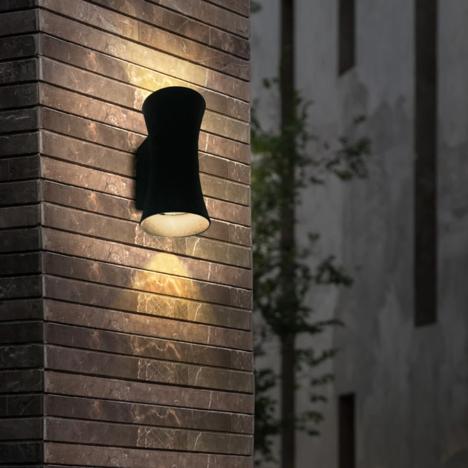 Juicio pavimento Aturdir Lámpara de pared exterior LED Luz cálida 12W Fang Tecnolite - TAMEX